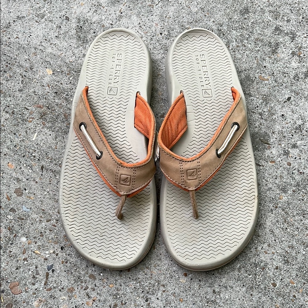 Sperry Topsider Intrepid Thong Leather Men/Boy Size 7; Women’s Size 8.5